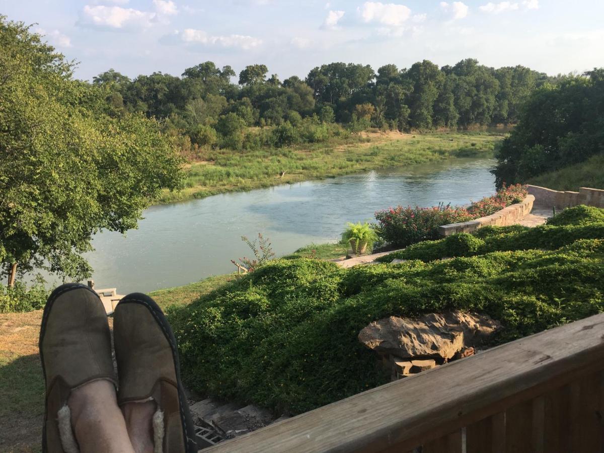 The Perry Riverhouse Бастроп Экстерьер фото
