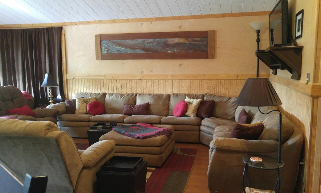 The Perry Riverhouse Бастроп Экстерьер фото